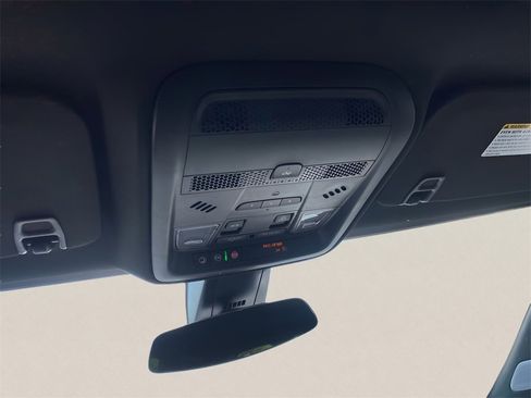 Certified 2024 Cadillac XT5 Premium Luxury image 25