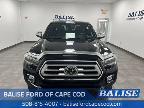 Used 2022 Toyota Tacoma Limited AWD/4WD image 2