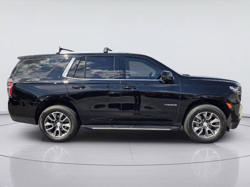 Used 2024 Chevrolet Tahoe LT w/ Luxury Package RWD image 4