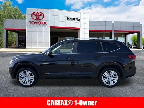 Used 2019 Volkswagen Atlas SE w/ Panoramic Sunroof Package FWD image 2