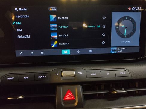 Used 2025 Kia K4 FWD image 25