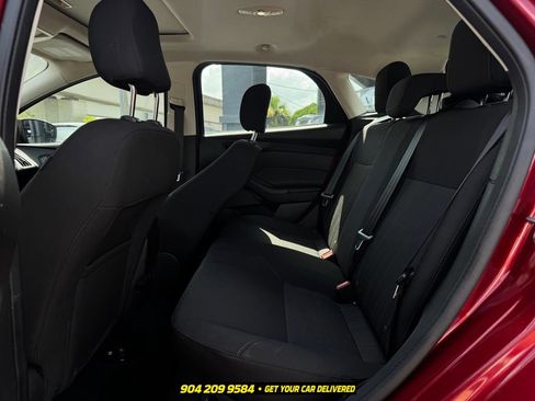 Used 2015 Ford Focus SE w/ Reverse Sensing Package FWD image 17