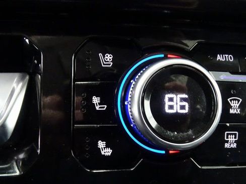 Certified 2024 GMC Sierra 3500 Denali w/ Denali Reserve Package image 12