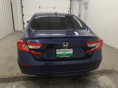 Used 2020 Honda Accord EX image 6