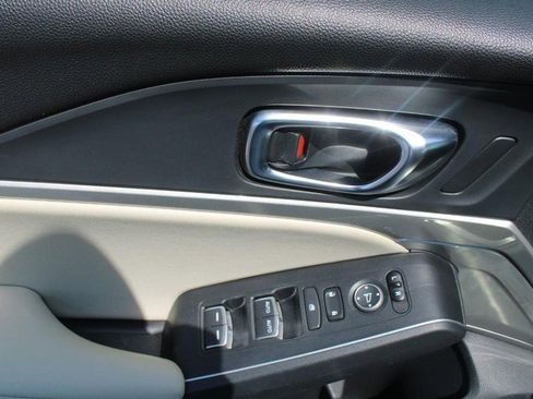 Used 2023 Acura Integra A-Spec FWD image 15