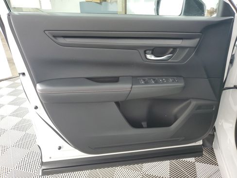 Used 2024 Honda CR-V Sport image 26