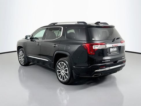 Used 2023 GMC Acadia Denali w/ Denali Ultimate Package FWD image 5