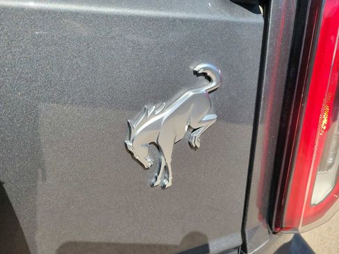 Used 2022 Ford Bronco Outer Banks image 7