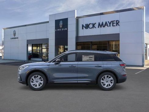 New 2026 Lincoln Corsair Premiere image 3