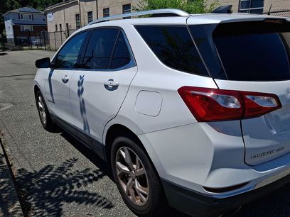 Used 2019 Chevrolet Equinox LT w/ Sun & Navigation Package