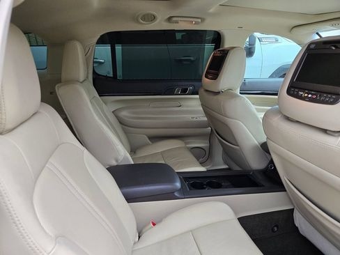 Used 2014 Lincoln MKT AWD w/ Equipment Group 201A image 13