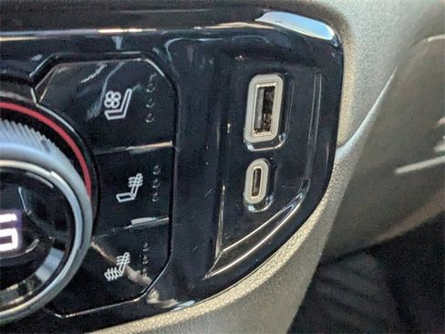 Used 2025 Chevrolet Silverado 2500 LTZ w/ LTZ Convenience Package image 21