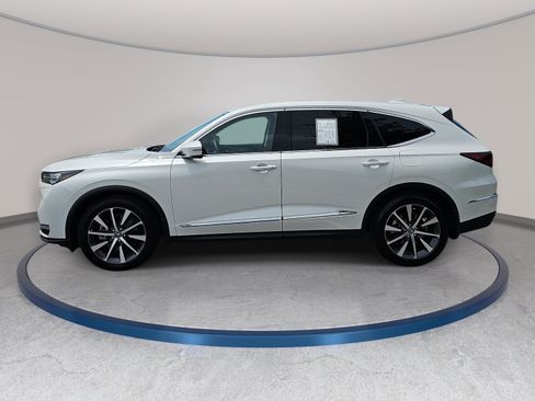 Certified 2026 Acura MDX FWD w/ Technology Package image 8