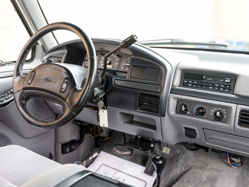 Used 1996 Ford F250 4x4 SuperCab image 34