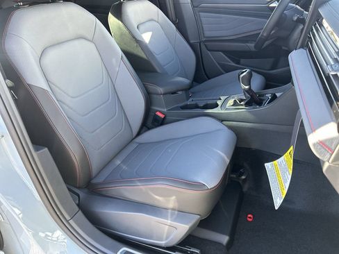 New 2026 Volkswagen Jetta GLI Autobahn FWD image 7