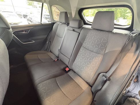 Used 2021 Toyota RAV4 XLE FWD image 24