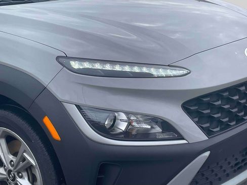 Certified 2023 Hyundai Kona SEL AWD/4WD image 10