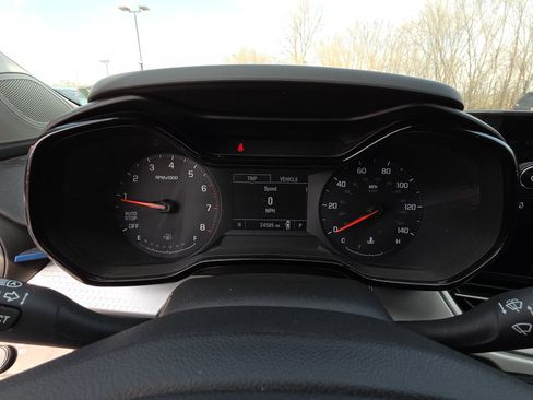 Used 2024 Chevrolet Trax LS w/ LS Convenience Package image 16