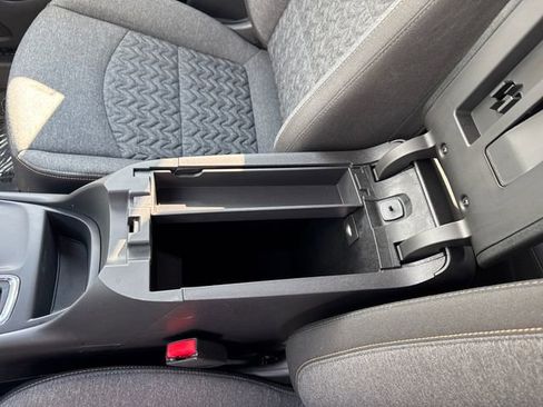 Certified 2024 Chevrolet Equinox LT image 26