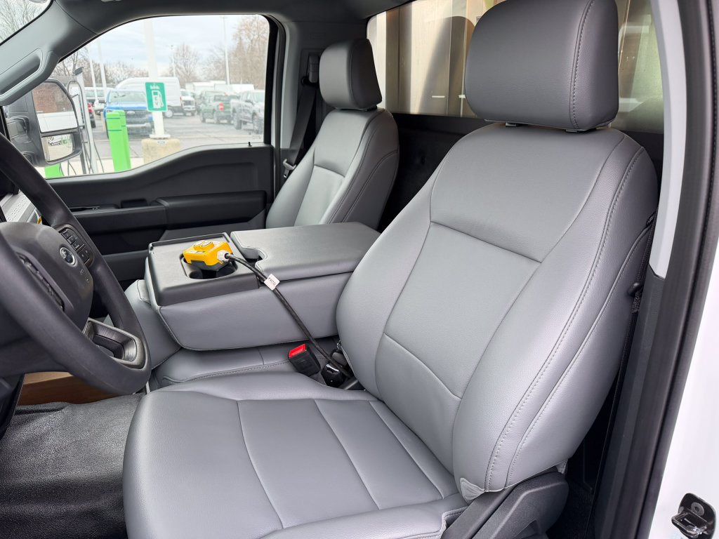 New 2024 Ford F550 4x4 Regular Cab Super Duty image 15