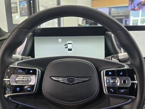New 2025 Genesis G90 3.5T image 11