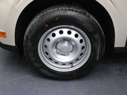 New 2025 Ford Maverick XL w/ Equipment Group 102A image 11