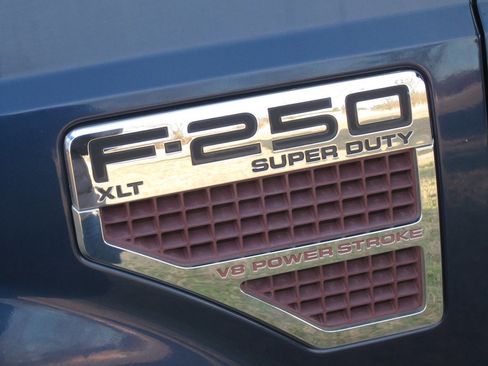 Used 2008 Ford F250 XLT image 9