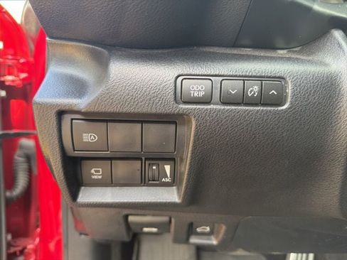 Used 2024 Lexus IS 350 F Sport w/ Navigation Package image 7