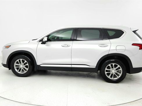 Used 2019 Hyundai Santa Fe SEL FWD image 2