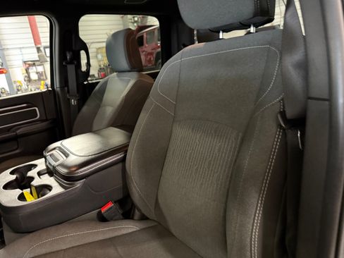 Certified 2024 RAM 2500 Big Horn w/ Sport Appearance Package image 37