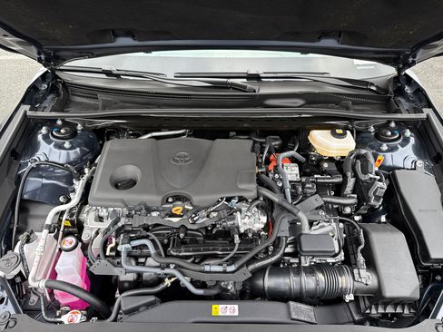 New 2026 Toyota Camry SE FWD image 6