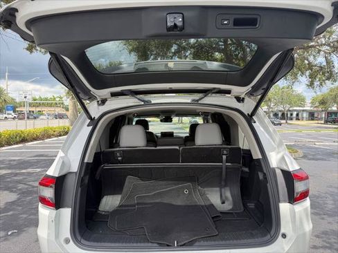 Used 2023 Honda Pilot EX-L image 18