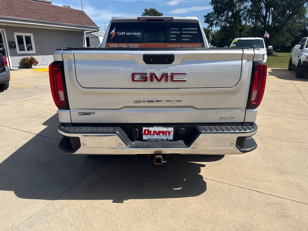 Used 2021 GMC Sierra 1500 SLT w/ SLT Premium Plus Package AWD/4WD image 4