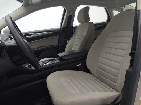 Used 2018 Ford Fusion S image 17