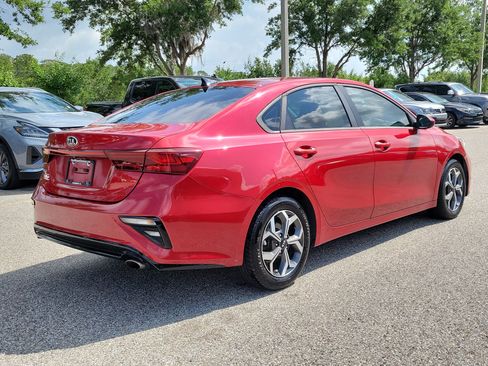 Used 2019 Kia Forte LXS FWD image 5