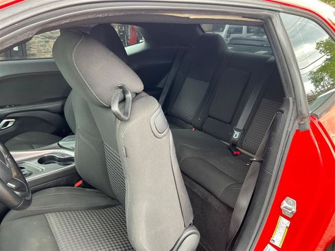 Used 2018 Dodge Challenger SXT w/ Blacktop Package RWD image 10