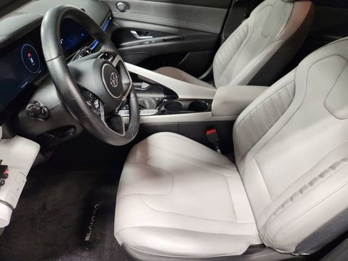 Used 2023 Hyundai Elantra Limited FWD image 19