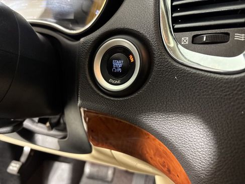 Used 2014 Dodge Durango Limited w/ Premium Group image 26