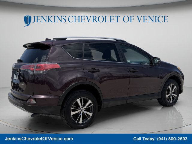 Used 2018 Toyota RAV4 XLE FWD image 5