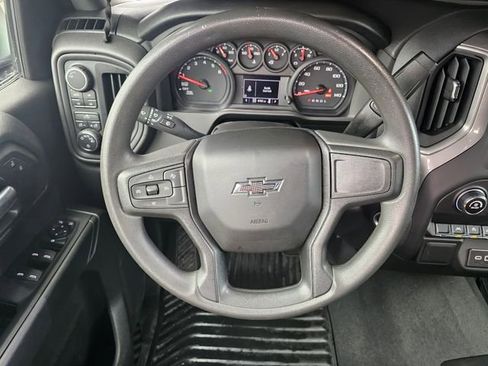 Used 2025 Chevrolet Silverado 1500 Custom Trail Boss AWD/4WD image 33