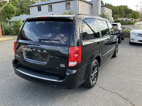 Used 2017 Dodge Grand Caravan GT FWD image 5