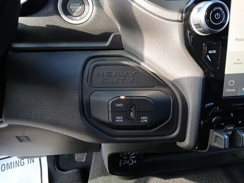 New 2026 RAM 3500 Tradesman AWD/4WD image 30