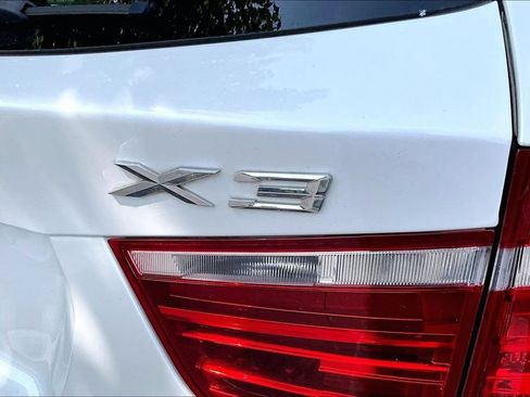Used 2017 BMW X3 xDrive28i AWD/4WD image 22