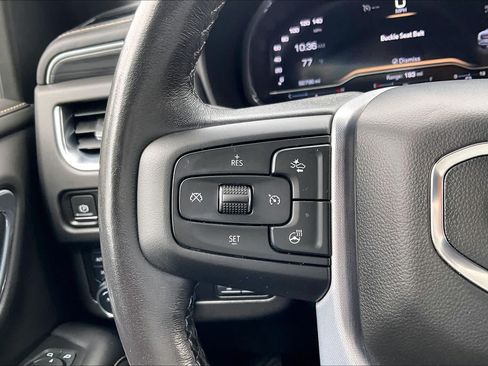 Used 2022 GMC Yukon SLT w/ SLT Luxury Package AWD/4WD image 25