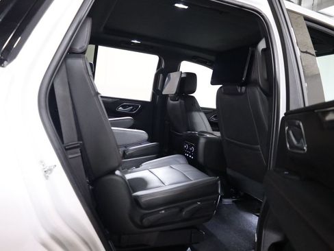 Used 2021 Chevrolet Tahoe RST w/ Luxury Package AWD/4WD image 69