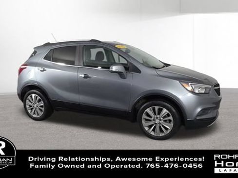 Used 2019 Buick Encore Preferred AWD/4WD image 2