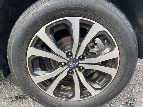 Used 2021 Subaru Forester Limited w/ Popular Package #3 image 6