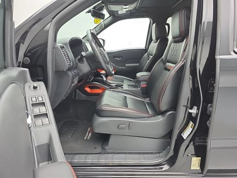 Used 2023 Nissan Frontier PRO-4X w/ Pro-4X Premium Package AWD/4WD image 10