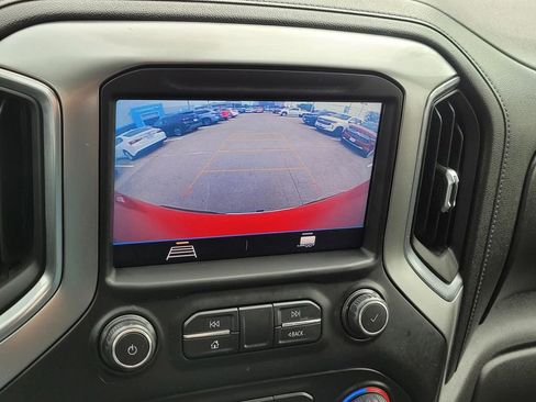 Used 2020 Chevrolet Silverado 1500 LT w/ Texas Edition image 24