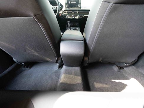 Used 2025 Honda Civic Sport image 22